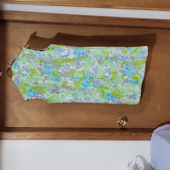 Multi colored - Picture 2 of 2